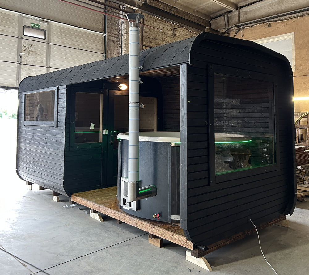 5M Combi Cube with hot tub and extra accessories